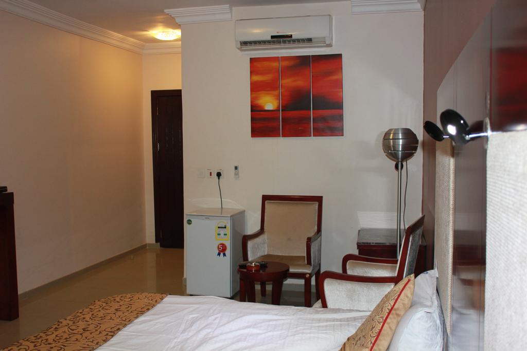 Hotel Nuzol Tala Khafji Exterior foto