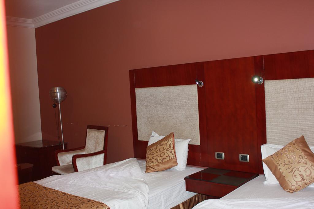 Hotel Nuzol Tala Khafji Exterior foto